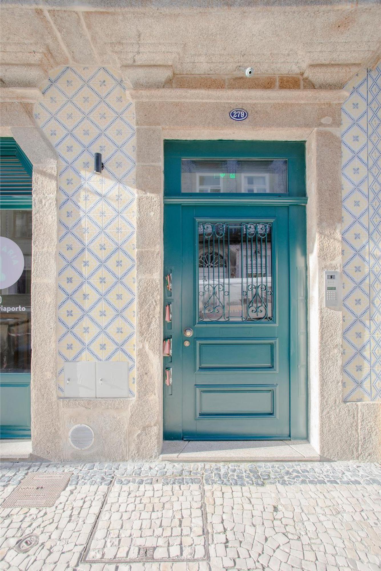 Liiiving In Porto - Cedofeita Charming Apartment Exterior foto